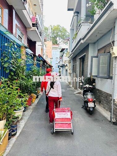 Tuyển dụng CTV Bán sữa uống lên men Yakult