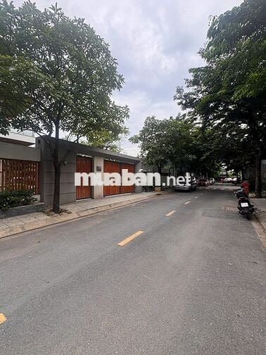 HÀNG HIẾM ĐẤT DỰ ÁN CENTERHOME  -P. TRƯỜNG THỌ - 81.8M²