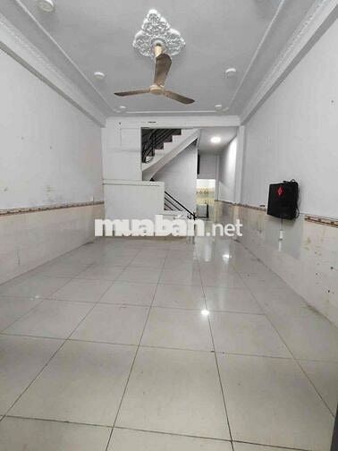 Bán nhà 2 tầng HXH trung tâm Q7: 4x17m, 2PN, 2WC giá CỰC TỐT: 7 tỷ 950
