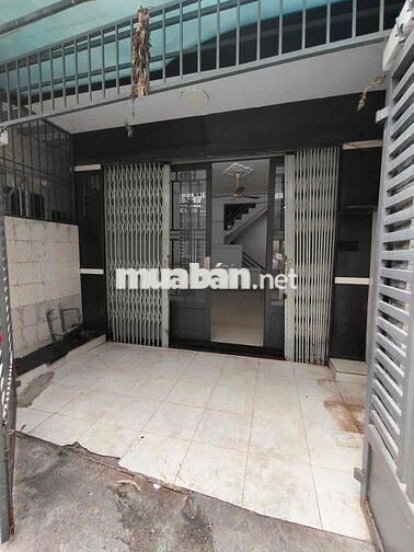 Bán nhà 2 tầng HXH trung tâm Q7: 4x17m, 2PN, 2WC giá CỰC TỐT: 7 tỷ 950