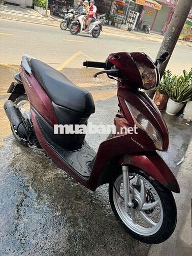 Honda Vision 2014 biển 72 máy bao zin êm.xe đẹp ạ