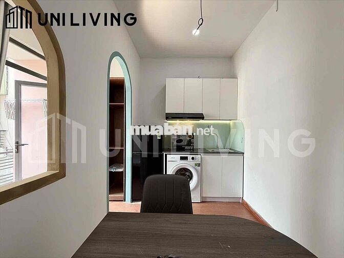 1 phòng ngủ tách bếp, ban công ngay ngã tư hàng xanh