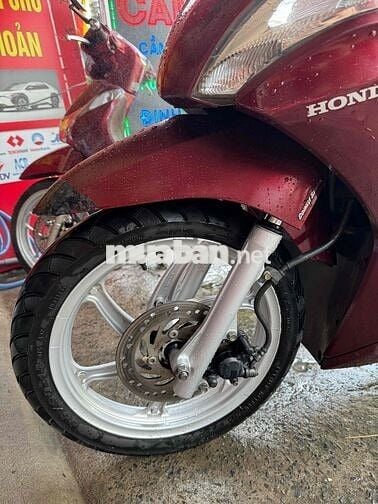 Honda Vision 2014 biển 72 máy bao zin êm.xe đẹp ạ