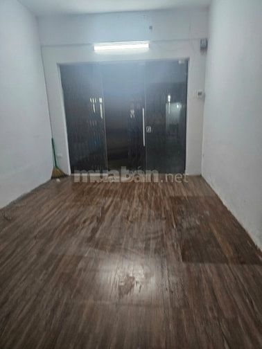 Cho thuê Cửa hàng mặt phố, số 93 Lý Nam Đế, Hoàn Kiếm, Hà Nội