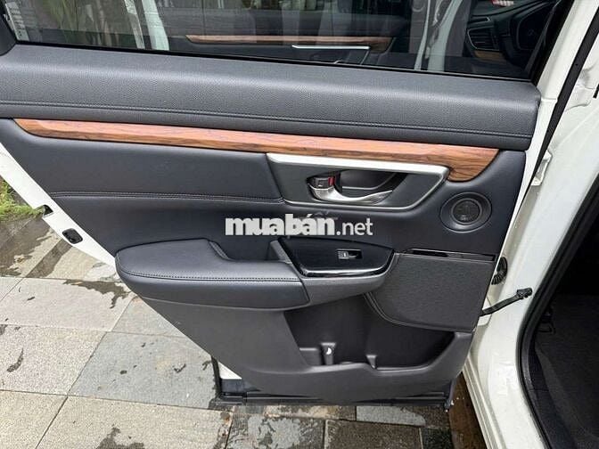 Honda CRV L 12/2018  full option 