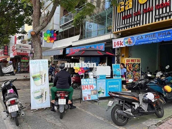 Energy Tuyển nhân viên pha chế take away