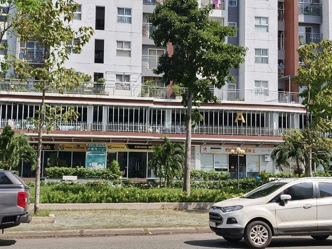 Bán gấp shophouse đã có sổ hồng.