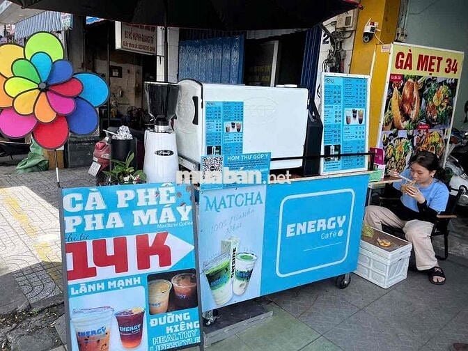 Energy Tuyển nhân viên pha chế take away