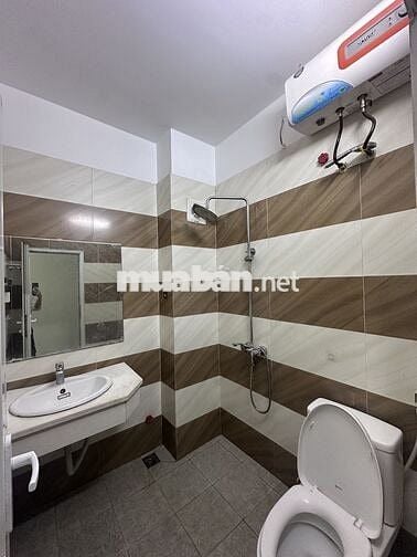 Cho thuê nhà nguyên căn ngõ 279 Lĩnh Nam