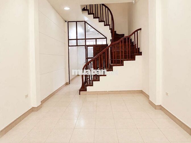🔥 PHÒNG MỚI, NGÕ 147 TÂN MAI🔥 3tr-3.5tr🔥Ngõ Oto🔥 thoáng mát