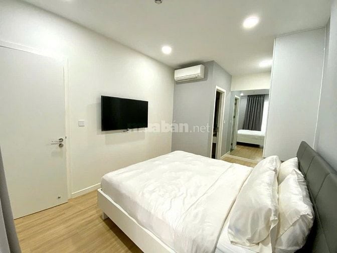 Bán hoặc Cho Thuê Căn Hộ Millennium 132 Bến Vân Đồn, Quận 4, 2PN, 71m²