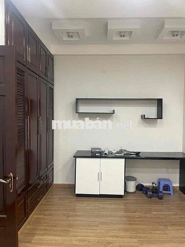 Cho thuê nhà mặt tiền 4PN, 5WC đường số Lý Phục Man, Q7 - trung tâm Q7