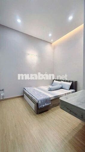 Bán nhà hẻm 5m, 2 tầng 4m25 x 8m đường Điện Biên Phủ