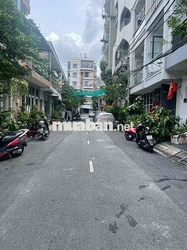 Cho thuê nhà mặt tiền 4PN, 5WC đường số Lý Phục Man, Q7 - trung tâm Q7