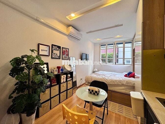 Studio decor cực chill ngay vị trí đắc địa, kế bên đại học Nhân Văn