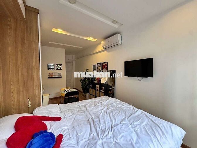 Studio decor cực chill ngay vị trí đắc địa, kế bên đại học Nhân Văn
