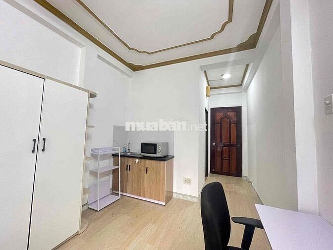 Cho Thuê Phòng Trọ Có Ban Công Trang Bị Đầy Đủ Nội Thất Gần Bùi Viện