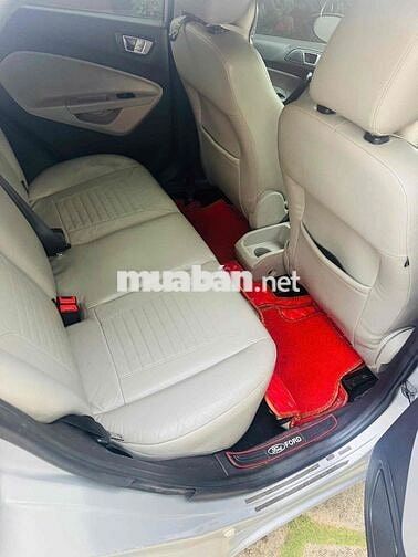 Ford Fiesta Titanium 2015 Tự động Bạc
