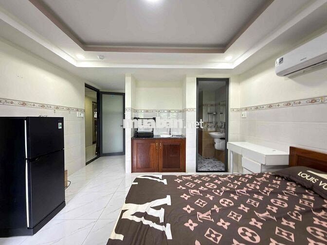 PHÒNG SIÊU THOÁNG Ở TRUNG TÂM BÌNH THẠNH