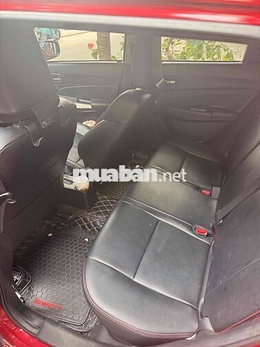 Suzuki Swift GLX 2019 Đỏ 54.000km