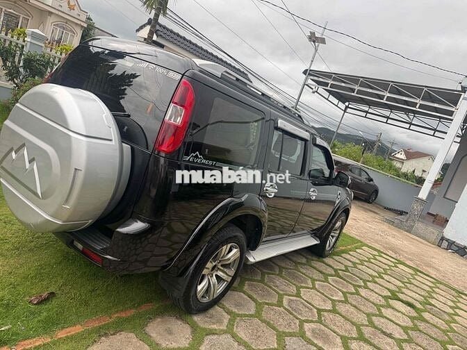 Ford Everest 2009 Đen Tự động
