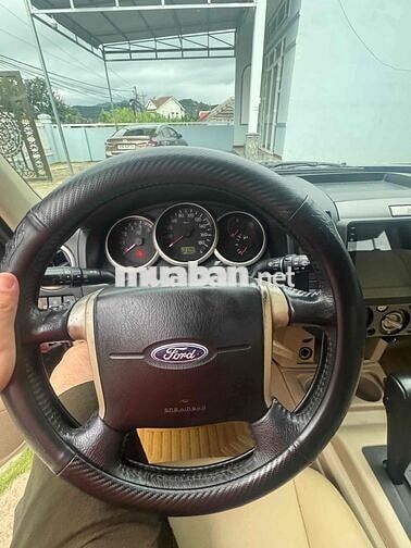 Ford Everest 2009 Đen Tự động