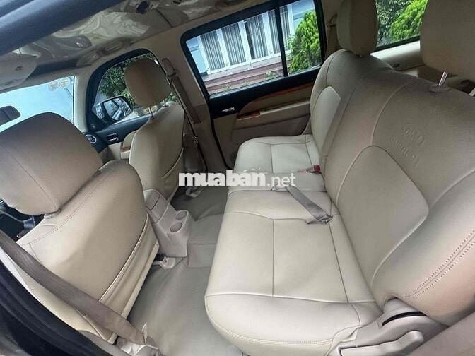 Ford Everest 2009 Đen Tự động