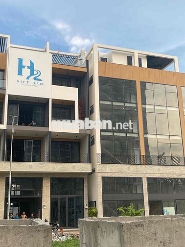 Nhà phố thương mại đa công năng Bình Tân TPHCM