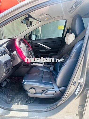Mitsubishi Xpander Cross 2023 Xám 79000 km