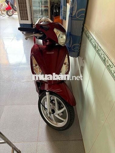 Honda Vision 2017 màu Đỏ