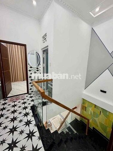 Nhà trệt lầu đẹp 4x10m 2phòng hẻm 387 Trần Nam Phú gần ĐH Y Dược