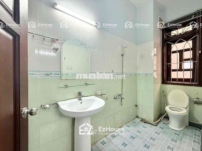 Phòng Full Nội Thất Cửa Sổ Trời Thoáng Ngay Chợ Tân Hương