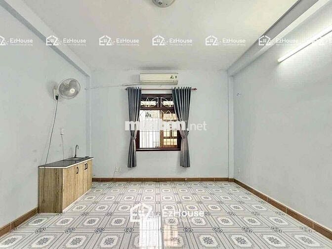 Phòng Full Nội Thất Cửa Sổ Trời Thoáng Ngay Chợ Tân Hương