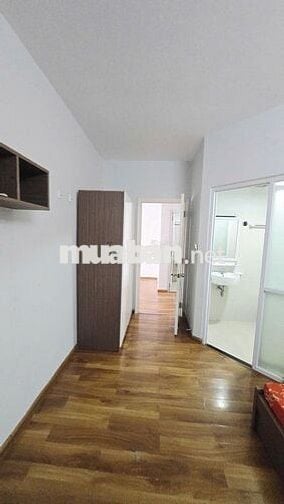 CHO THUÊ NHÀ 2PN, 2WC CÓ BAN CÔNG GIÁ 7,3 TRIỆU, NHẬN NHÀ Ở LIỀN.
