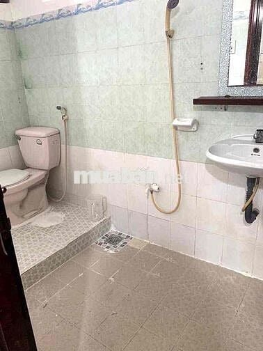 CHO THUÊ NHÀ 4 LẦU- 3PN 3WC NGAY TRUNG TÂM QUẬN 5 - TRẦN TUẤN KHẢI