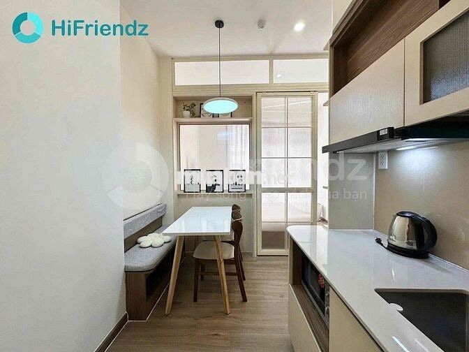 STUDIO TÁCH BẾP BAN CÔNG FULL NỘI THẤT RỘNG RÃI QUẬN 3
