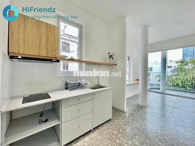 MẶT TIỀN ĐƯỜNG GẦN CẦU THỦ THIÊM Q2, STUDIO CỦA SỔ BANCOL