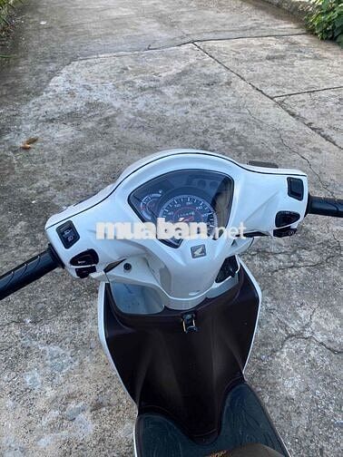 Honda Vision 2017 Trắng biển 72