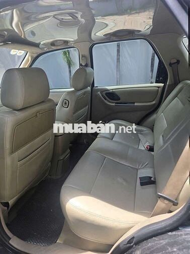 Ford Escape 2.3L 2004 Tự động Đen