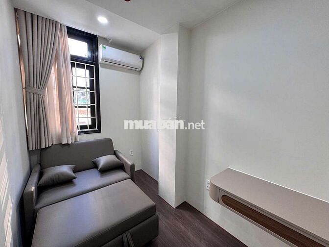 Khai trương tòa nhà căn hộ mới tinh ngay vòng xoay dân chủ