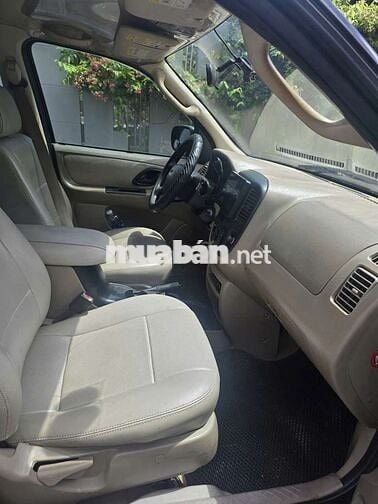 Ford Escape 2.3L 2004 Tự động Đen