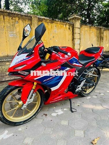 Honda CBR150R HRC