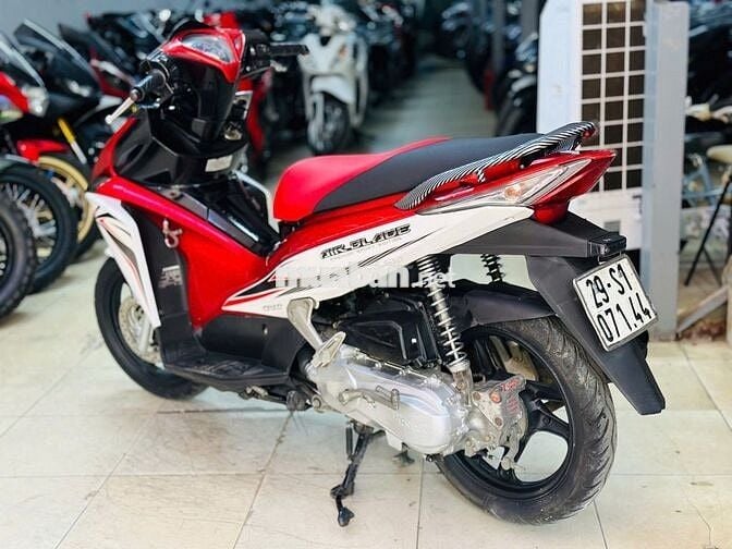 XE MÁY THỊNH PHÁT- AIR BLADE 110 ĐỎ TRẮNG 2012