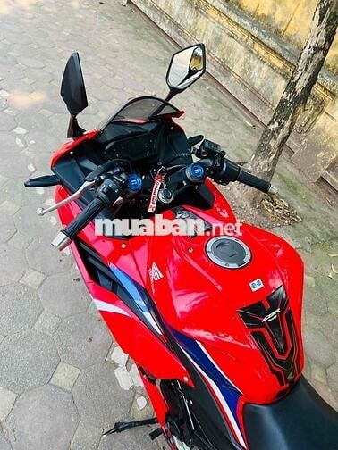 Honda CBR150R HRC
