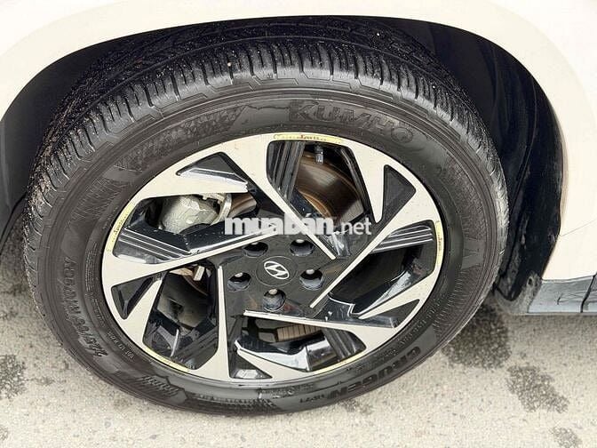 Hyundai Custin 1.5 Đặc Biệt 2025 19.000km Trắng