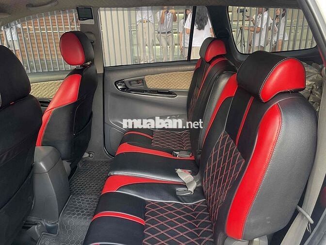 Toyota Innova 2014 Trắng Da