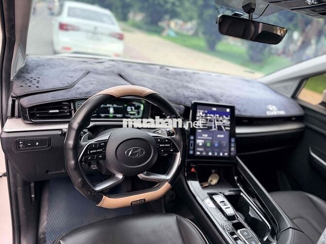 Hyundai Custin 1.5 Đặc Biệt 2025 19.000km Trắng