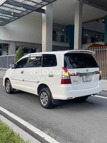 Toyota Innova 2014 Trắng Da