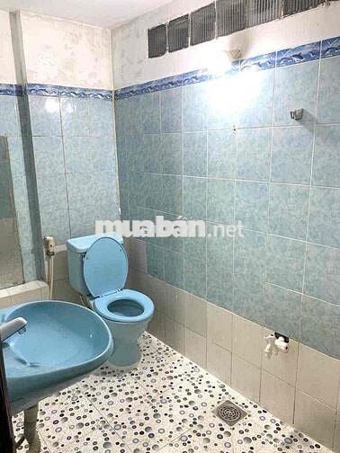 Cho thuê nhà hẻm 4 tầng 3PN-3WC Trần Tuấn Khải Q5