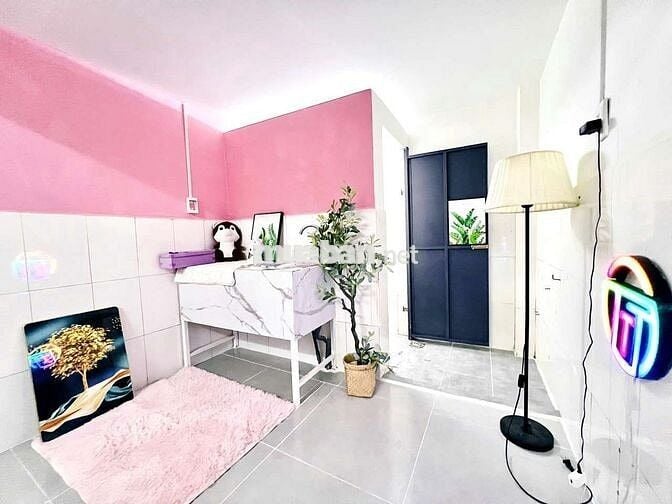 🚨DÃY TRỌ TRỆT TIỆN NGHI GIÁ RẺ - XE DẪN VÔ NHÀ - GÁC CAO 3M - NGAY CHỢ